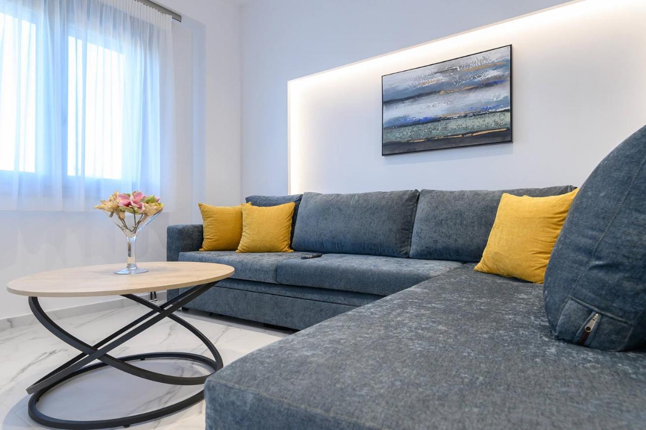 Momento Luxury Apartments Walking Distance From The Beach Nikiana Zewnętrze zdjęcie