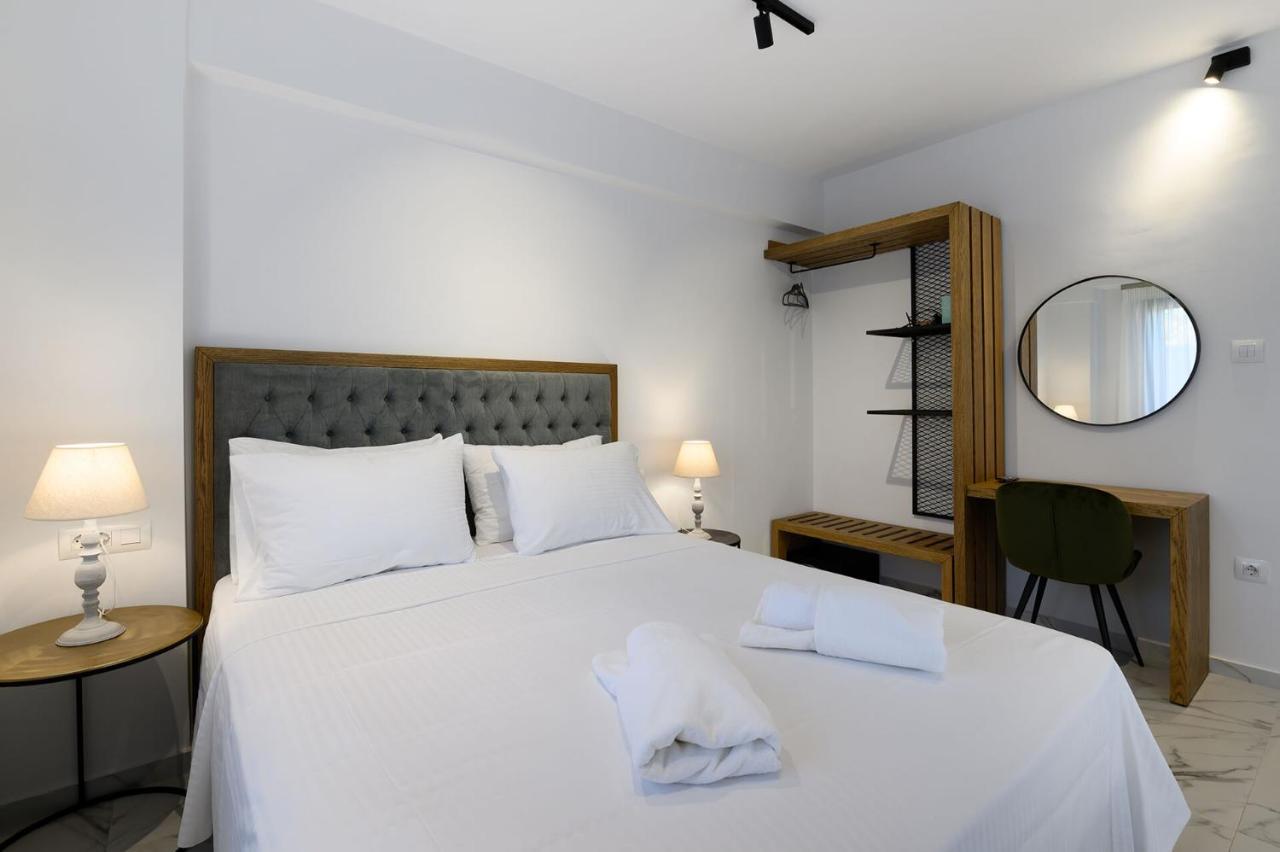 Momento Luxury Apartments Walking Distance From The Beach Nikiana Zewnętrze zdjęcie