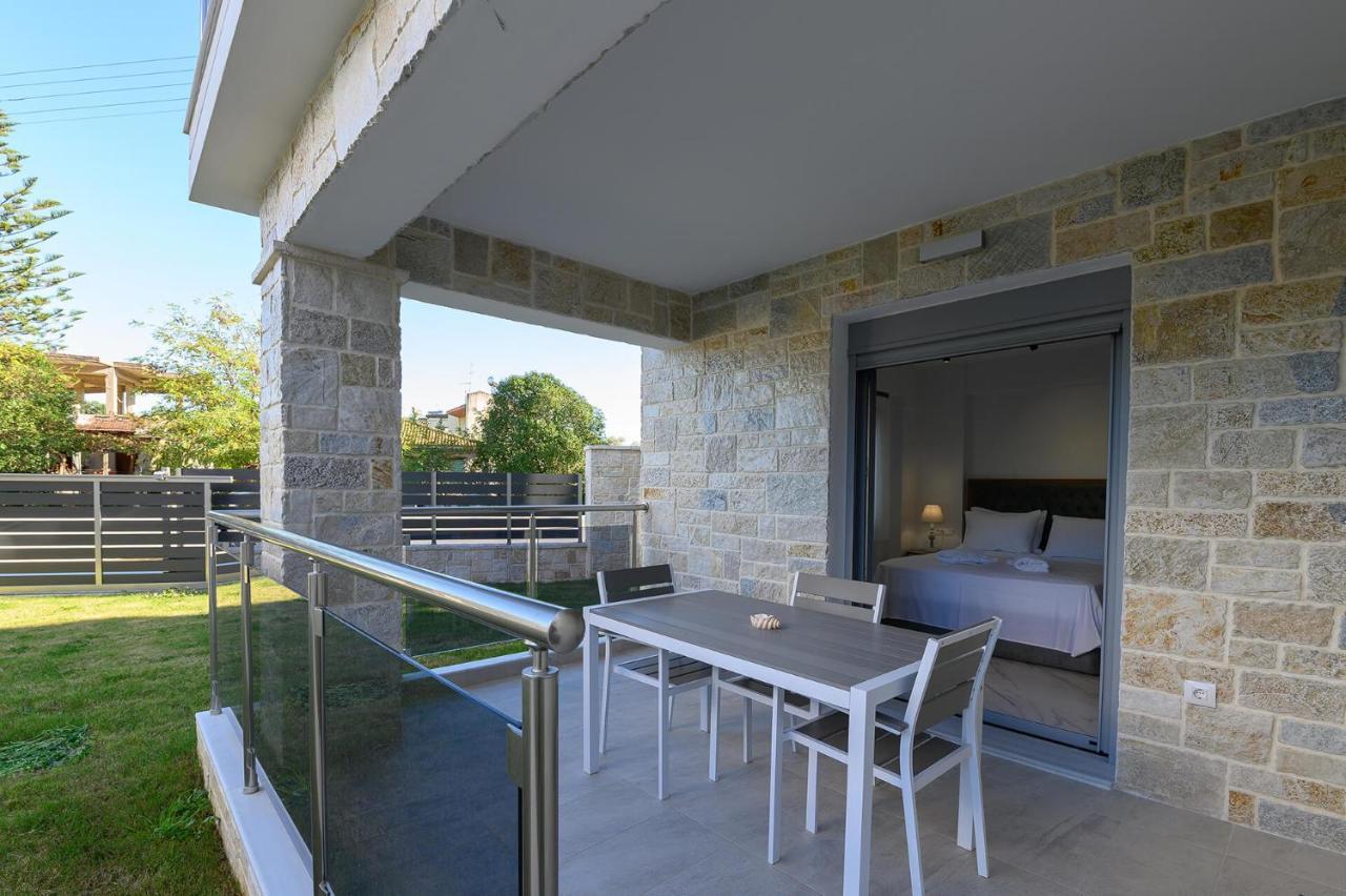 Momento Luxury Apartments Walking Distance From The Beach Nikiana Zewnętrze zdjęcie