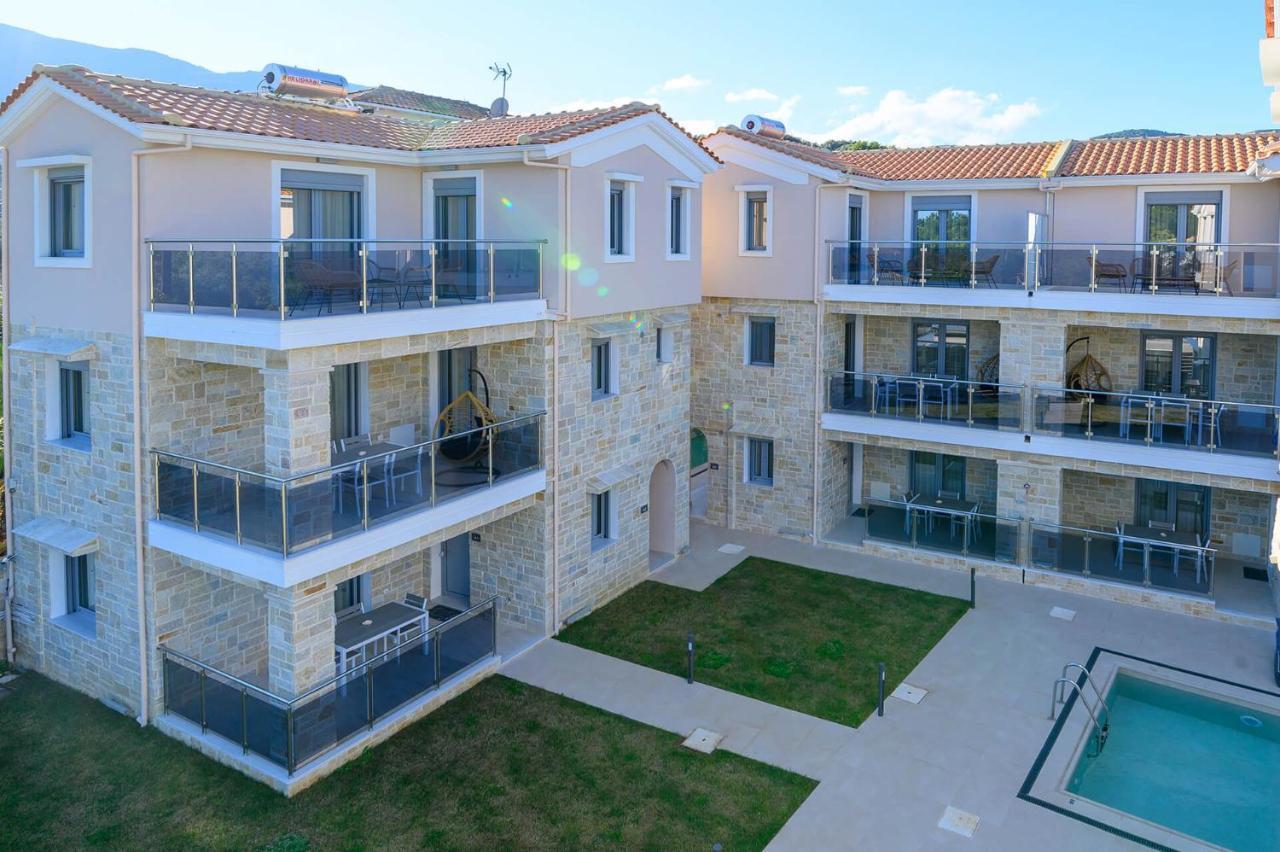 Momento Luxury Apartments Walking Distance From The Beach Nikiana Zewnętrze zdjęcie