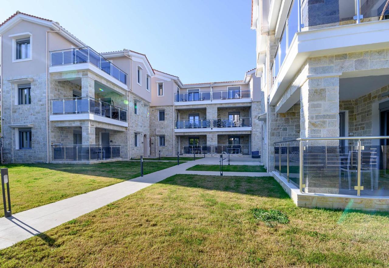 Momento Luxury Apartments Walking Distance From The Beach Nikiana Zewnętrze zdjęcie